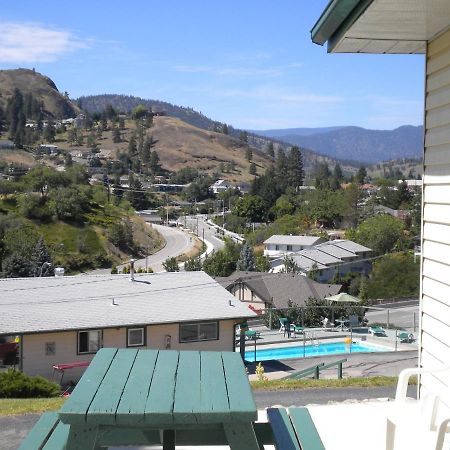 Pleasant View Motel Summerland Εξωτερικό φωτογραφία